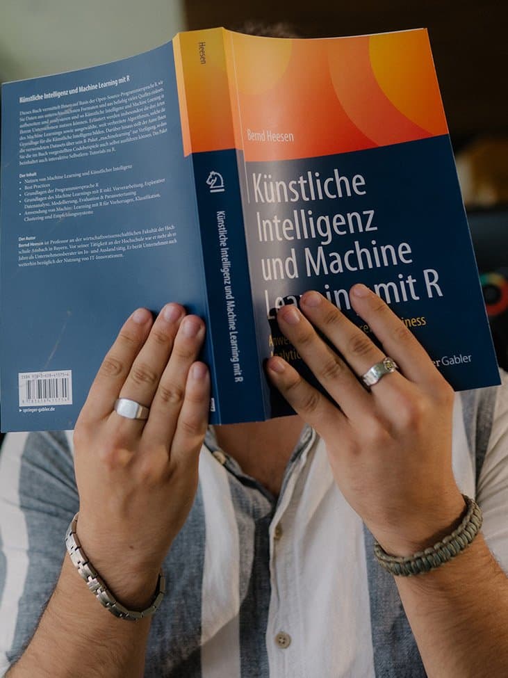 Specialist literature on energy management: expertise for ISO 50001 certification