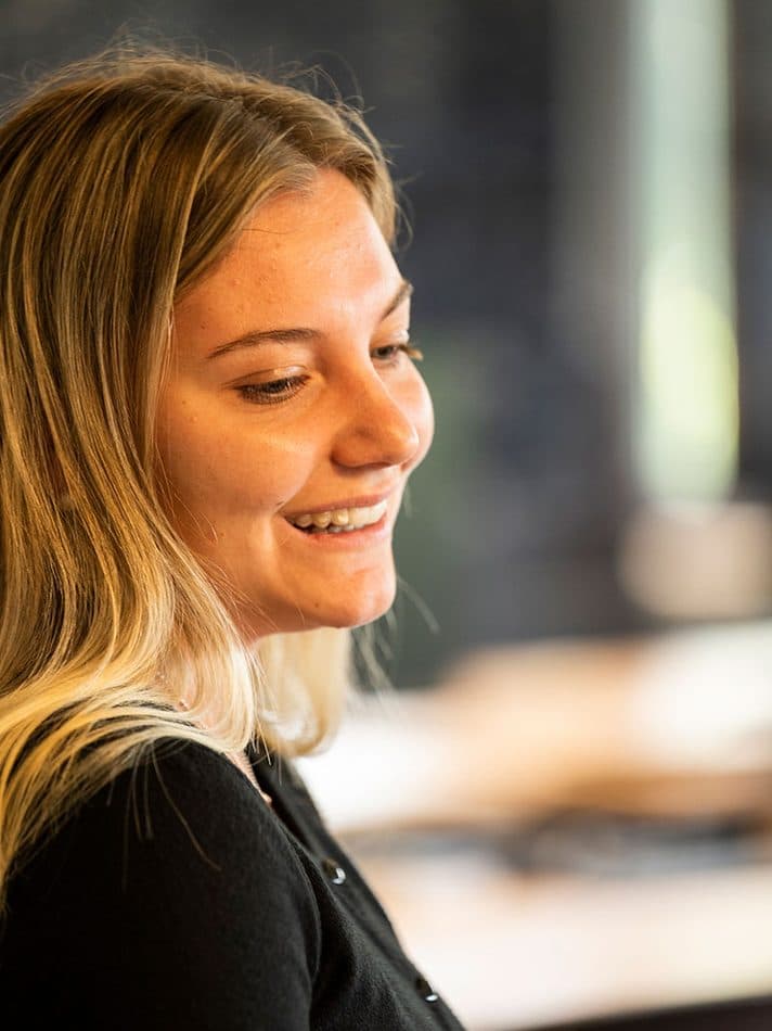 Mangelberger customer care contact in conversation